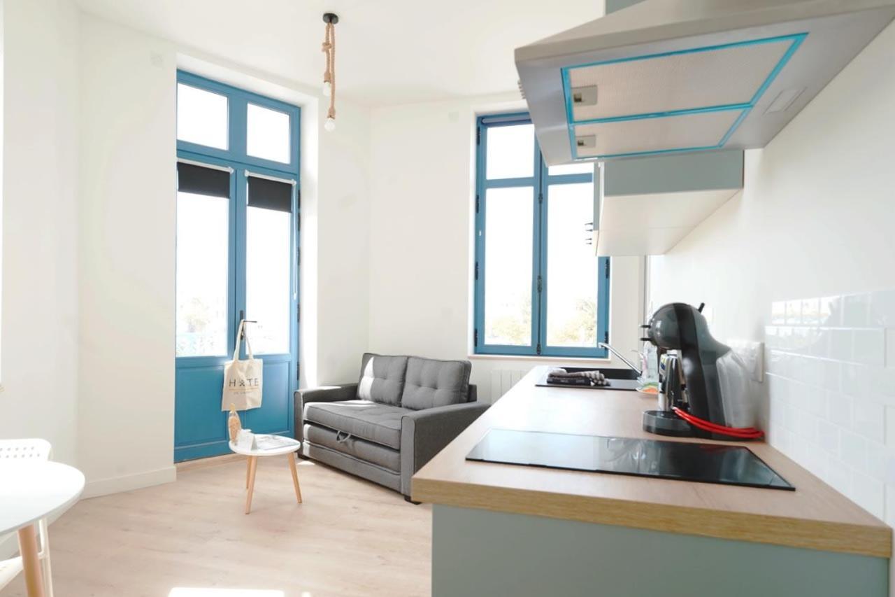 Centre Les Sables - Jet D'Eau - T2 Sauveterre Apartman Kültér fotó